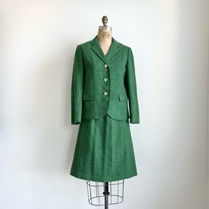 1980s 80s Vintage Green Wool Suit by Corner House
